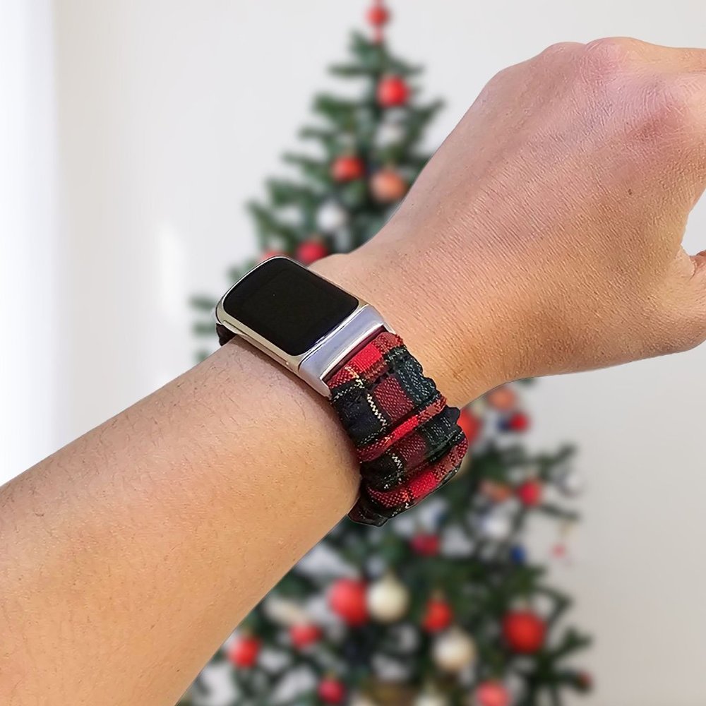 Christmas Plaid Scrunchie Watch Band for Fitbit Charge 5